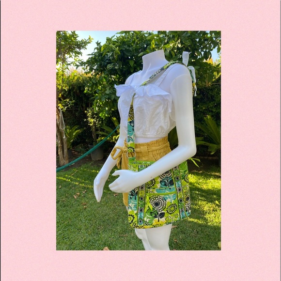 Vera Bradley grey with multicolor floral crossbody - Picture 6 of 6